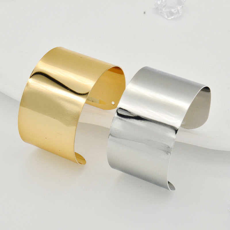 Lumé́ra Luxe Open Armband ✨